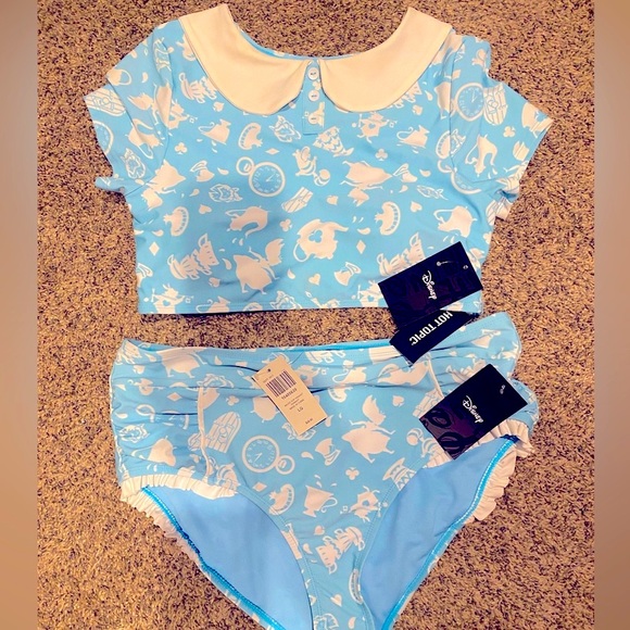 Hottopic Disney AliceinWonderland highwaisted bottoms+collared swim top - Picture 2 of 6